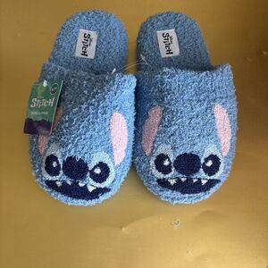 Disney Stitch Ladies Slippers S/M - 5-7 NEW